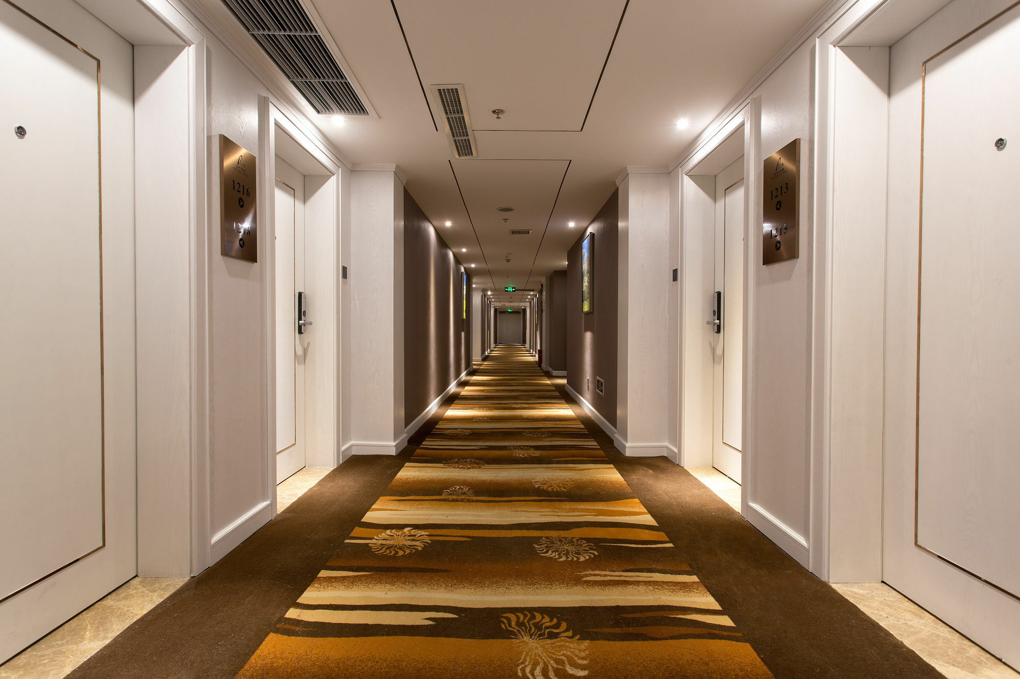 Zhufeng Hotel Chengdu Exterior photo